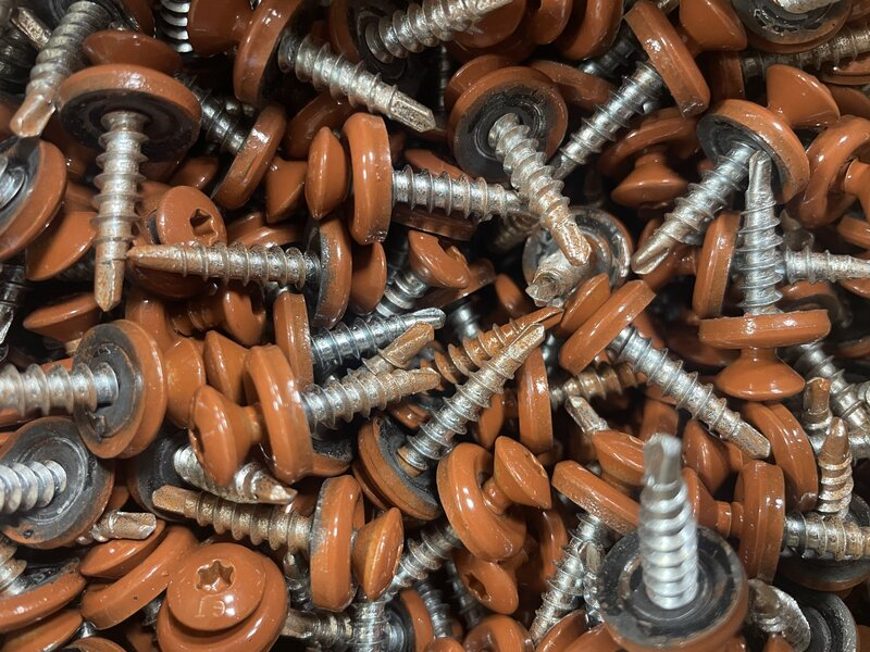 Corten-colored self-tapping screws